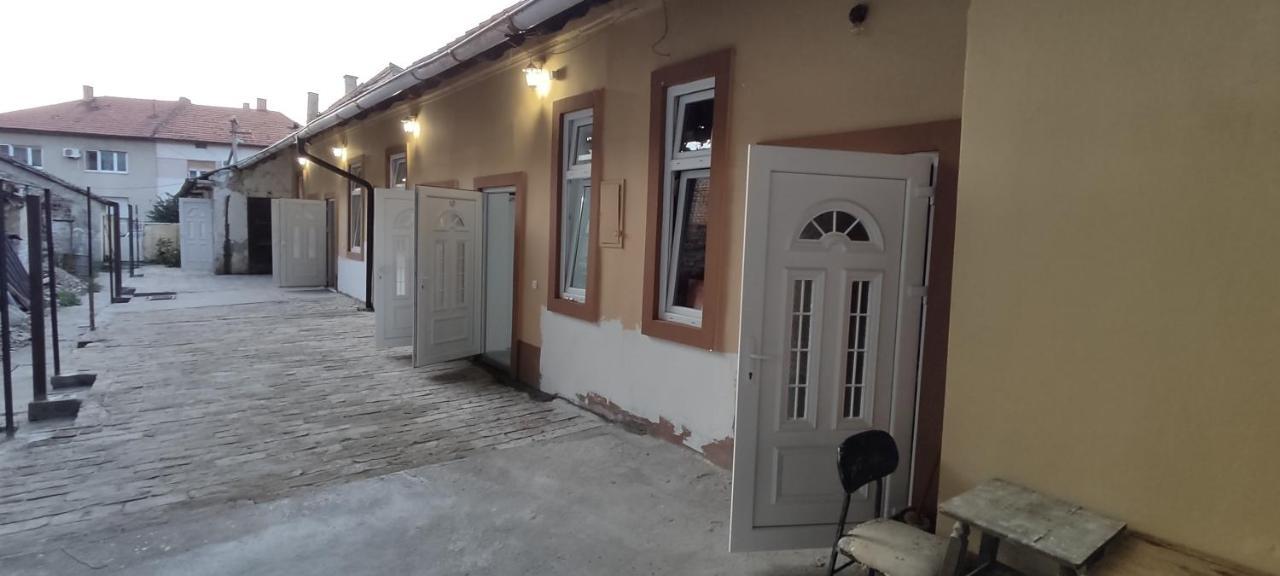 Apartmani Dld Ns Novi Sad Esterno foto